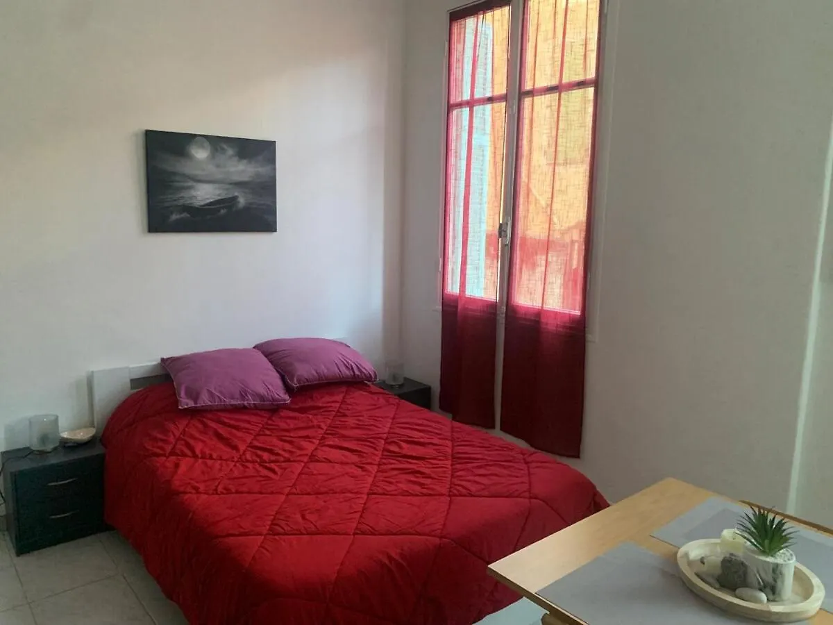 Nice Studio Close To The Sea France