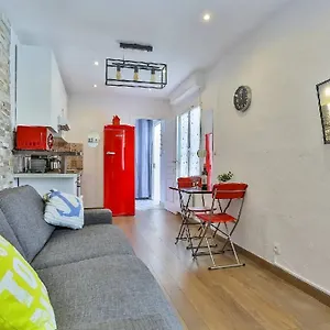Appartamento Le Refuge Avec Terrasse Et Jardin, En Plein Centre-ville, Gare 5 Minutes A Pieds, Nizza